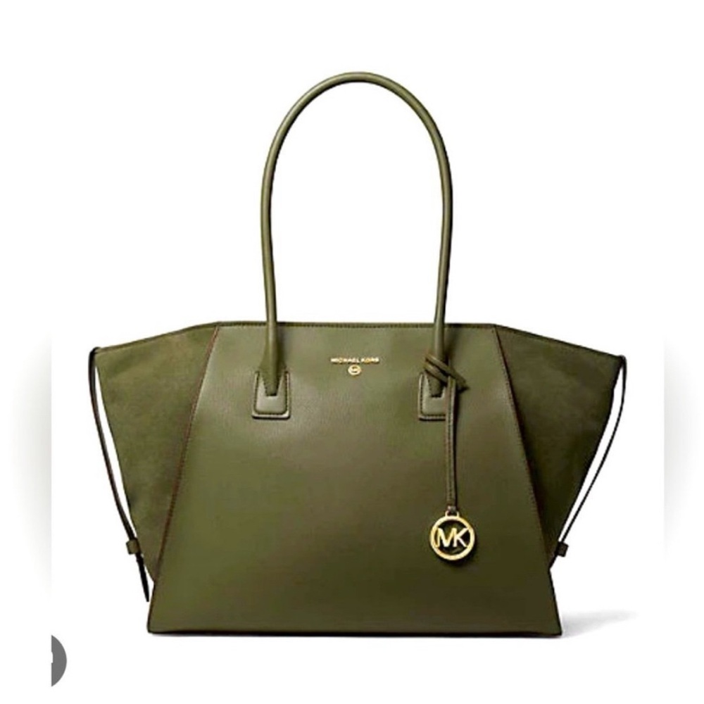 Michael Kors Avril Extra Large Leather
